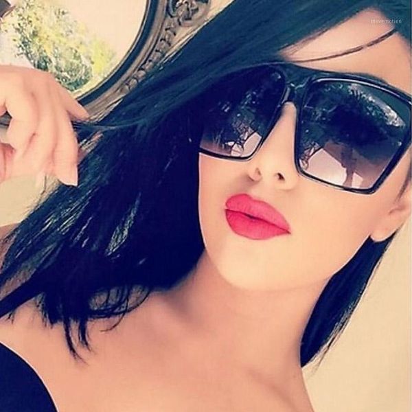 

2020 vintage kim sunglasses black women brand design square frame fashion flat sun glasses women retro shades ladies uv4001, White;black