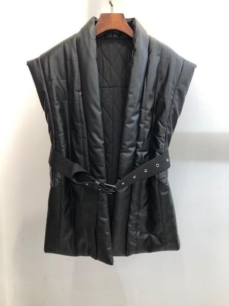 

women's vests 2021 ladies fashion sleeveless v-neck lace leather cotton vest 0111, Black;white