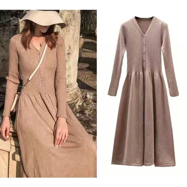

2020 winter new mid-length knitted dress female korean version of the waist is thin, western style thick sweater skirt, White