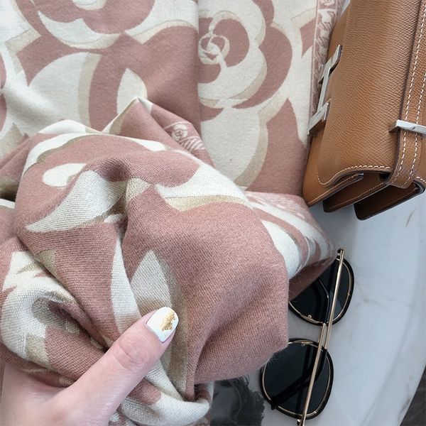 

nhdh 90 5cm spring new scarf scarf and american models spotted silk simulation ladies small european decoration, Black;white