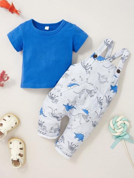 

baby boy solid tee & cartoon graphic overalls she, White