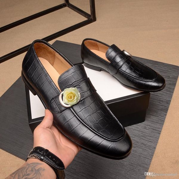 

c8 leather shoes men coiffeur dress shoes men classic wedding shoes men formal sepatu slip on pria italian brand big size ayakkabi 33, Black
