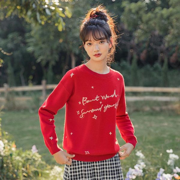 

inman 2021 spring new arrival red pullover star jacquard lining falling shoulder comfortable students women's sweater, White;black