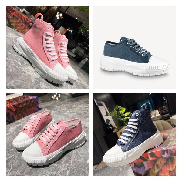 Scarpe casual di lusso firmate SQUAD SNEAKER BOOT Sneakers in tela Denim Doppi lacci Scarpe outdoor rosa blu