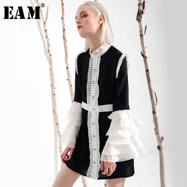 

eam] 2020 new spring summer ruffeled collar long flare sleeve hit color pleated white loose dress women fashion tide yc0011, Black;gray