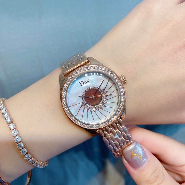 

2020 new ladies watch ladies quartz watch designer diamond watch luxury dress elegant watches casual sports brand watches 422, Slivery;brown
