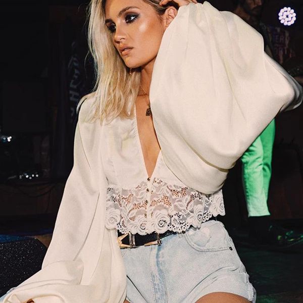 

summer elegant lantern sleeve shirt blouse fashion retro v-neck shirt white lace womens and blouses 20201
