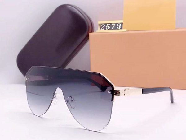 

2021 new luxur classic pilot sunglasses designer brand fashion mens womens sun glasses eyewear metal glass lenses with box tryzt, White;black