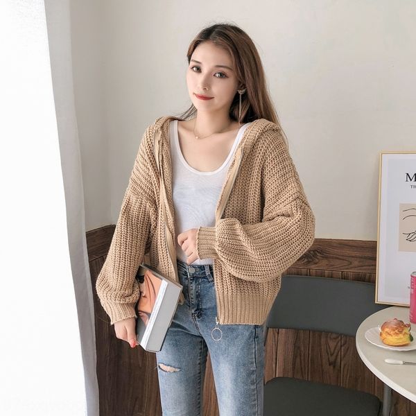 

i88ip 2020 sweater sweater jacket styleforeign wear stylesmall in autumn and winterthickened short women hatsmall person with cardigan knitt, White;black