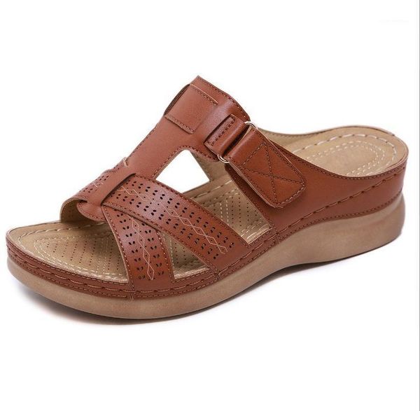 

sandals 2021 summer female car line wear-resistant anti-slip large size retro wedge with thick bottom comfortable sandals1, Black