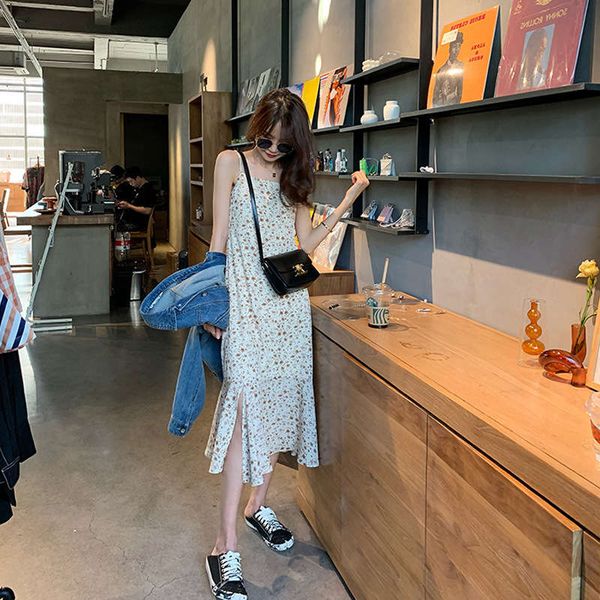 

fall 2020 new suspender floral dress female fairy small french platycodon medium length skirt, Black;gray