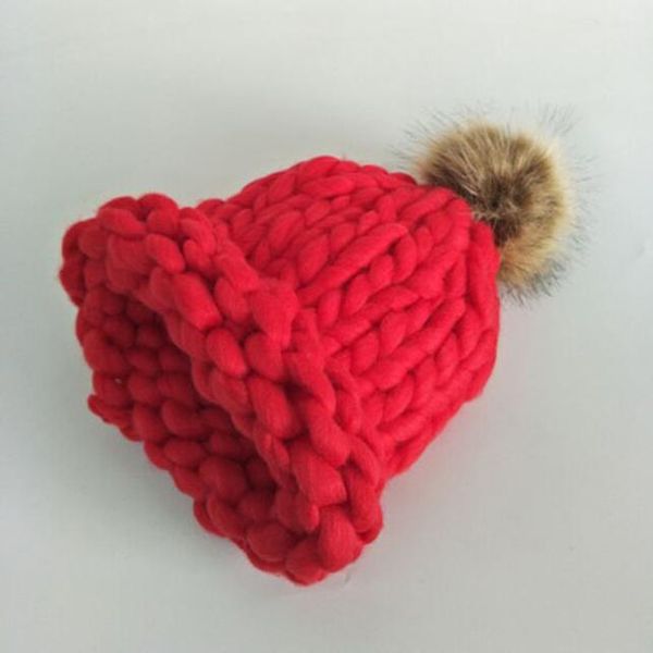 

новый повседневный beanies женщины толстые линии зимние шапки крючком вязание шерсти cap меховыми помпонами бал теплый gorros открытый толст, Black;white