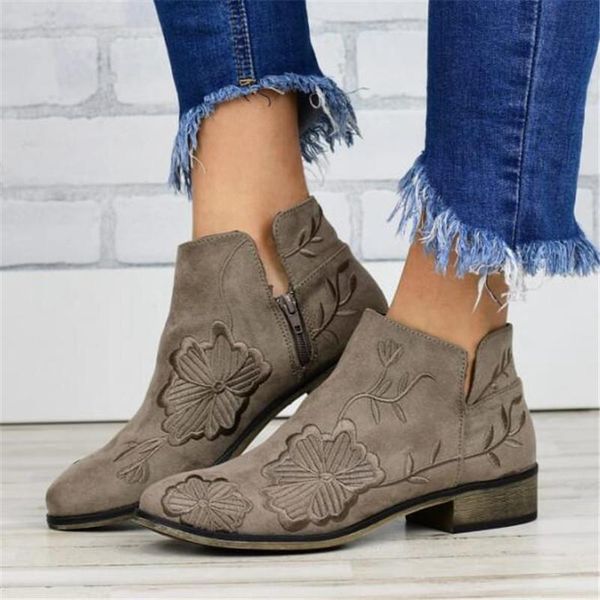 

retro women's boots ethnic embroidery flowers women's short boots casual comfort low heel 2020 autumn new zapatos de mujer, Black