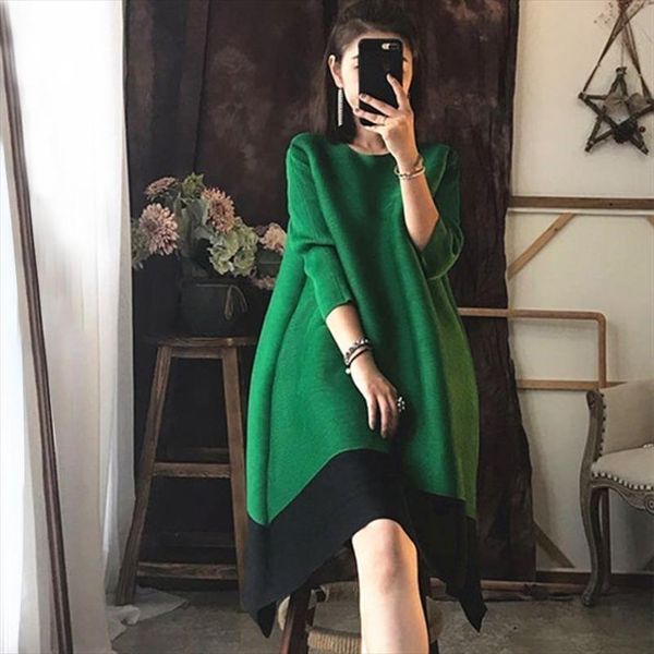 

2020 new autumn fashion tide black pleated turtleneck patchwork hit color three quarter sleeve woman dress sa568, Black;gray