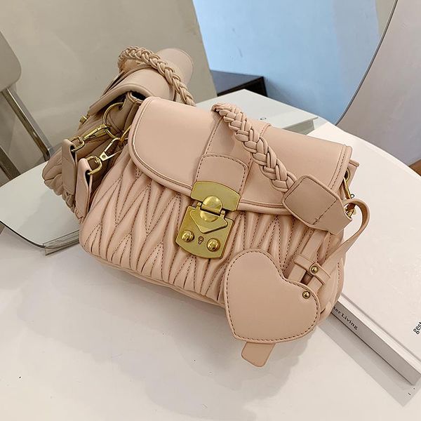 

women's bag 2020 designer bag fashion diamond chain handbag & unusual shoulder messenger width 25cm height 17cm