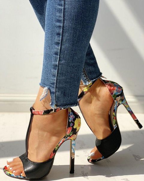 

сексуальные женщины сандалии t-strap высокие каблуки сандалии chaussures красивые классические ботинки женщин на каблуках с открытым носком, Black