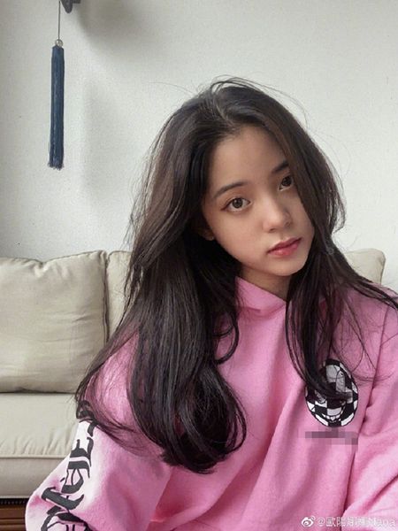 

official 662 picture (6535 fish scales) ouyang nana same pink graffiti cross sweater croxin hoodie, Black;brown