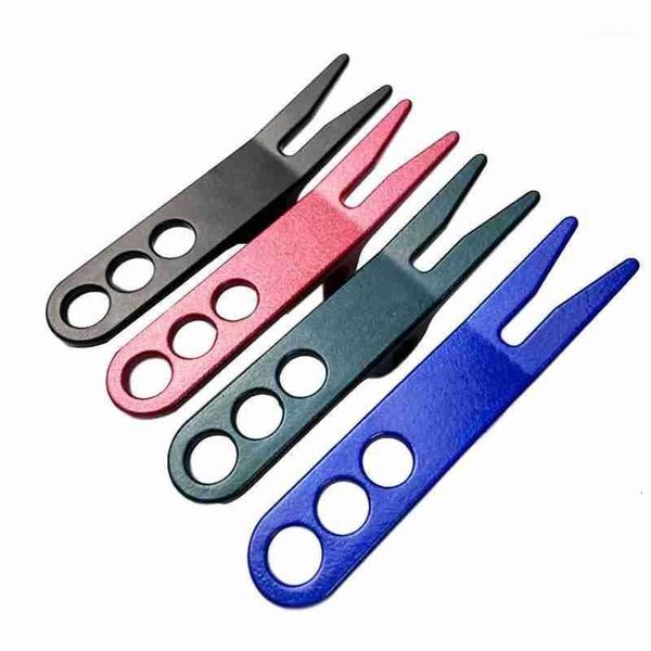 

1pcs green fork aluminum alloy golf accessories putting green fork golf divot tool pitch relief outdoor1