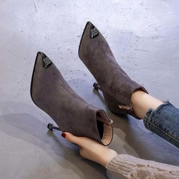 

boots pointed toe metal head thin heeled trend ankle boots sub-casual red lady shoes -40, Black