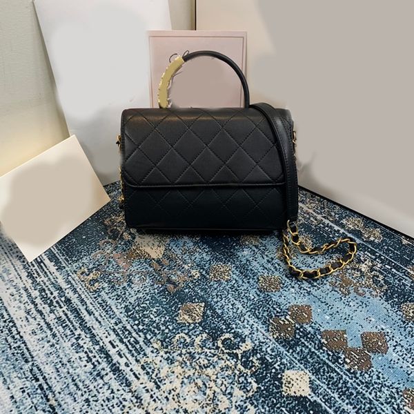 

2020 autumn and winter the new spot handle is studded with diamonds black handbag as2059 it's got a lot of capacity womens designer han