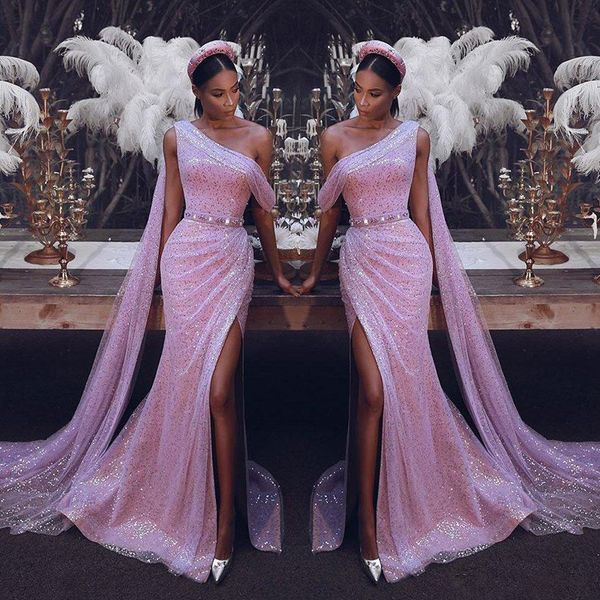 

2021 pink one shoulder evening gowns a line sequins high split mermaid prom dresses sweep train arabic custom made formal dress, Black;red