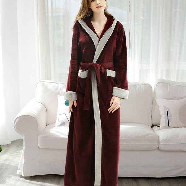

qweek winter thick warm robes woman flannel warm bathrobe long autumn with hat sleepwear robe soft women pajamas robe1, Black;red