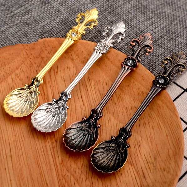 Винтажный кофе Scoop Spoon Spoon мороженое металлическая корона Canged Contrable Team Spoon Bar Sugar Cake Dessert Spoon Junnedware Кухня подарок wvt0530