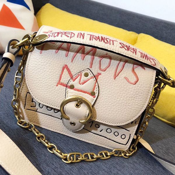 

new artist co branded classic embroidery graffiti print one shoulder cowhide underarm beat chain bag