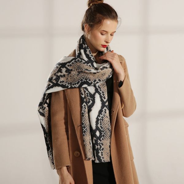 

qualiy snake print cashmere women scarf winter warm soft ladies fashion pashmina shawl foulard girls neck long scarves t200103, Blue;gray