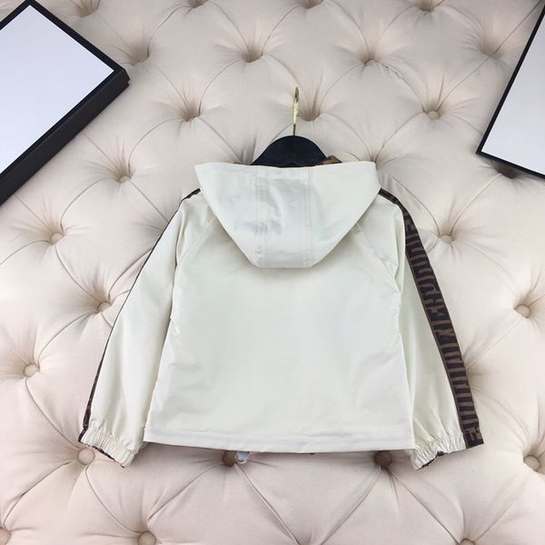 

2020 selling children's wear high-end children's wear coat on both sides, waterproof windbreaker on the front and back, with fine, Camo