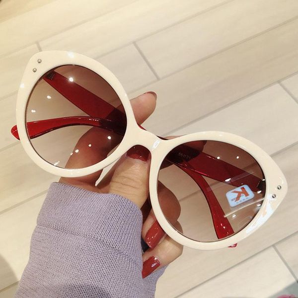 

cute beige cat eye frame sunglasses 2021 fashion rivet designer round lens retro glasses for women animal gray green shades lady, White;black