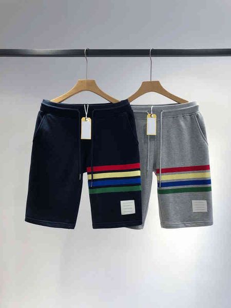 

2022 factory wholesale new 2225 four bar couple yarn dyed color stripe short british casual capri terry live broadcast, White;black