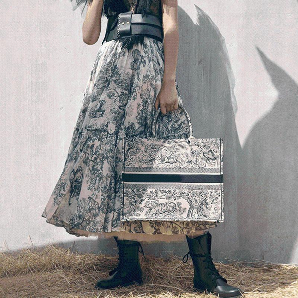 

hchenli korean style 2020 women fashion ink print skirts lady skirt cake pleated skirts1, Black