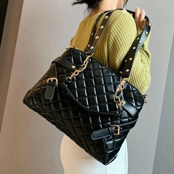 

lattice large tote bag 2020 fashion new pu leather women's designer handbag high capacity shoulder messenger bag