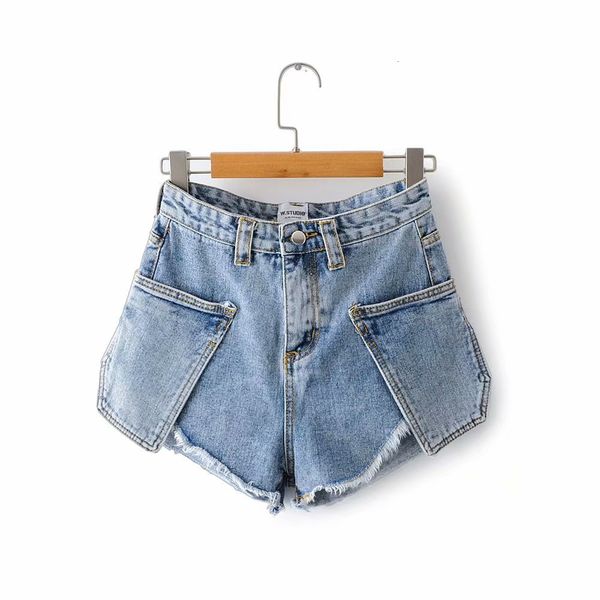 

2019 summer new ins large pocket exposed burr denim shorts women's wear, Blue
