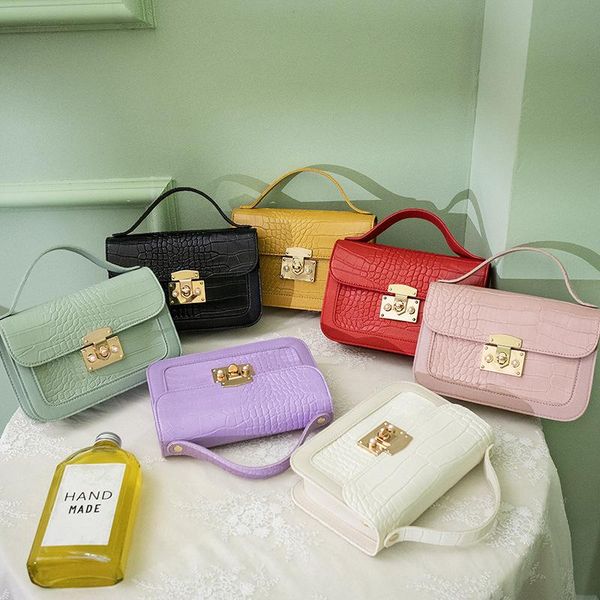 

women's bag 2020 new style handbag crocodile pearl lock chain square sling bag fashion casual mobile phone pouch