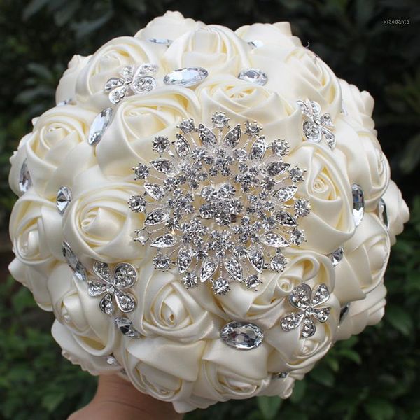 

hnadmade marfim ivory color artificial flowers bouquets bridal flowers wedding bouquet crystal stitch bridesmaid bouquets w236-41