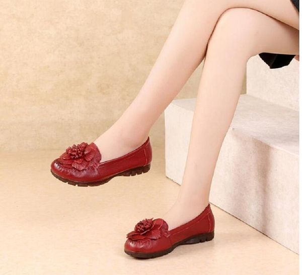 

2020 fashion loafers genuine leather flat shoes casual single shoes women flats flowers ladies, Black