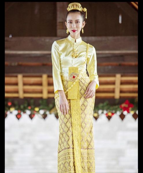 

thailand traditional clothing for women stand collar long sleeve gold phasin restaurant cashier overalls thai dress, Red