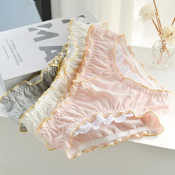 

women's panties soft sister cloud pants soft-waisted student models low-waisted triangle gold silk edge sweet little ladies underwear, Black;pink