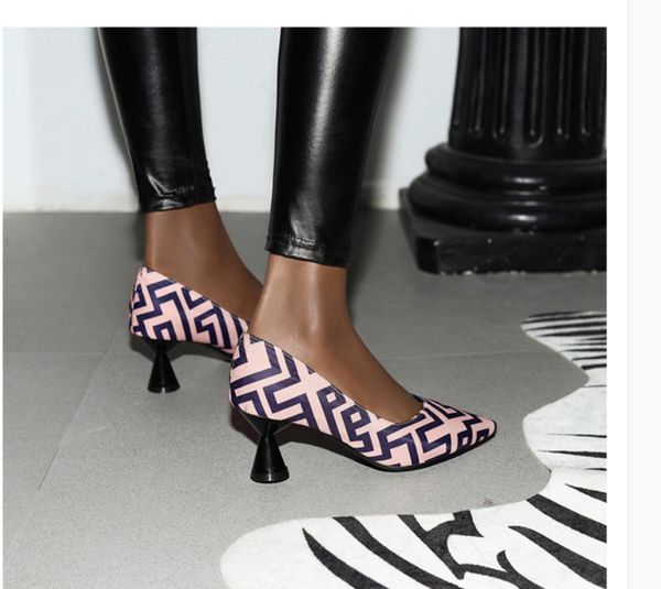 

2021 spring and autumn with new style fashion high heel pointed end women's shoes@zx191, Black