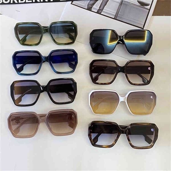 

2022 factory wholesale box plate men's and women's sunglasses ins net red same small letter leg be5300, White;black