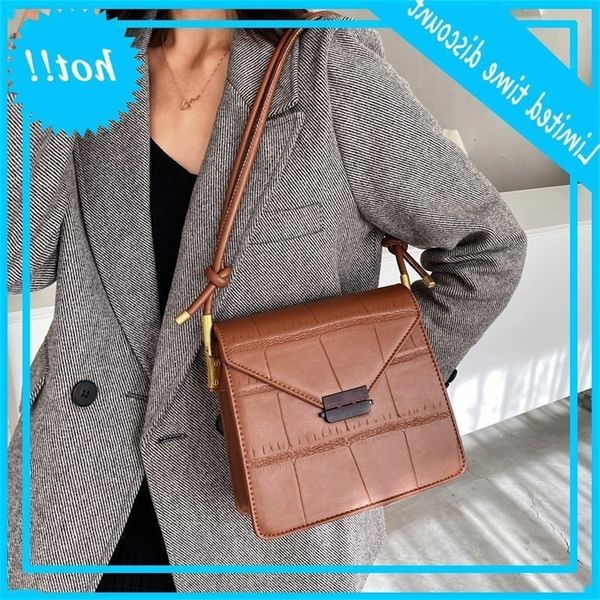 

small women's new fashion in autumn and winter 2020 solid color messenger bag