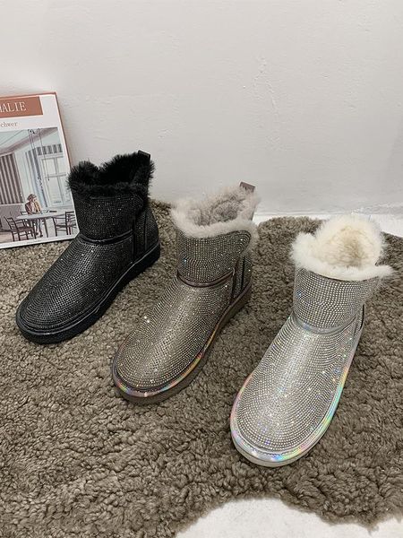

snow boots women 2020 new fashion plus velvet warmth flashing diamond non-slip cotton shoes, Black