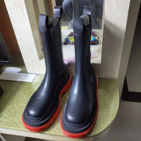 

european style luxury designer shoes fashion boots women's closure martin boots decoration with leather, Black