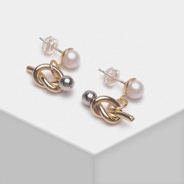 

dangle & chandelier amorita boutique the geometric shapes are paired with artificial pearl small stud earrings, Silver