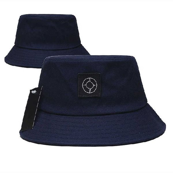 

2022 new luxurynew fashion men's outdoor fishing sun hat designer brand ladies street shooting small brimmed hat 2022, Blue;gray