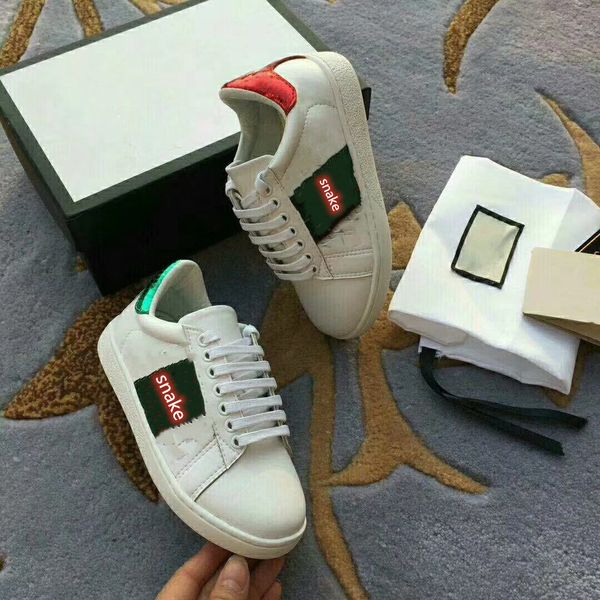 

2021kids white stars shoes for children canvas shoes boys little white shoes girls little bees leisure boards shoe, Black;red