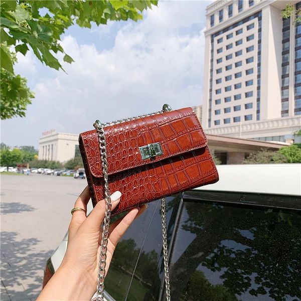 

shoulder bags 2021 trendy brown bag mini phone crossbody korean fashion girl women red clutch purse chain messenger