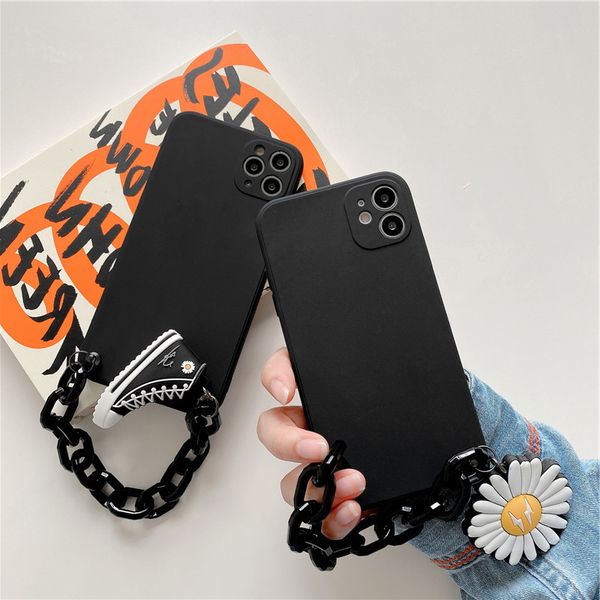 

fashion black canvas shoes daisy hand chain case for iphone 11 pro 7 8 plus se 2020 x xr xs max soft phone cover funda